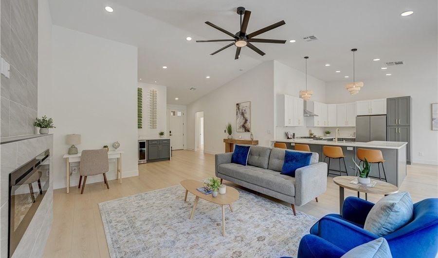 2475 Sedona Cedar Ave, Henderson, NV 89052 - 4 Beds, 2 Bath