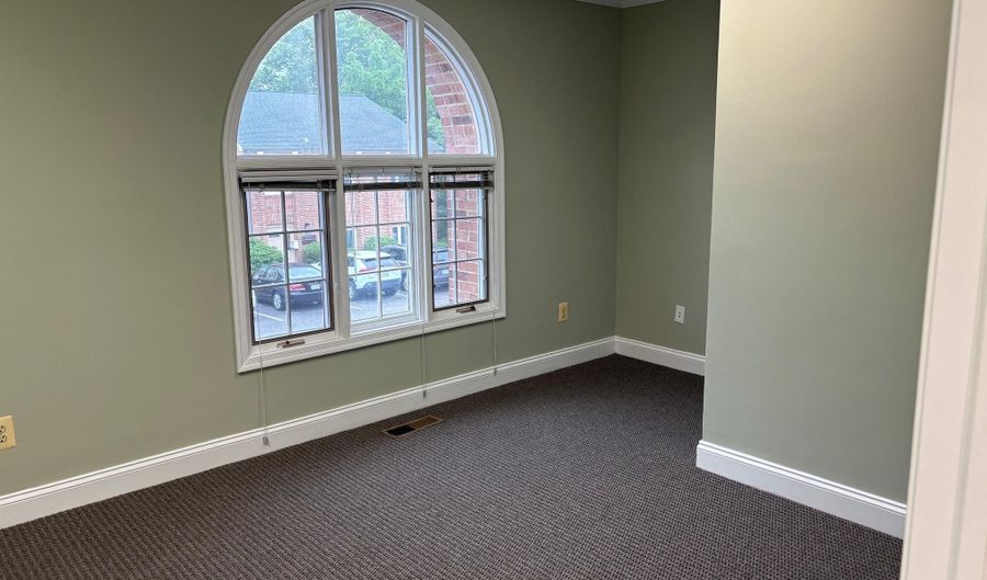 7002 EVERGREEN Ct, Annandale, VA 22003 - 0 Beds, 0 Bath