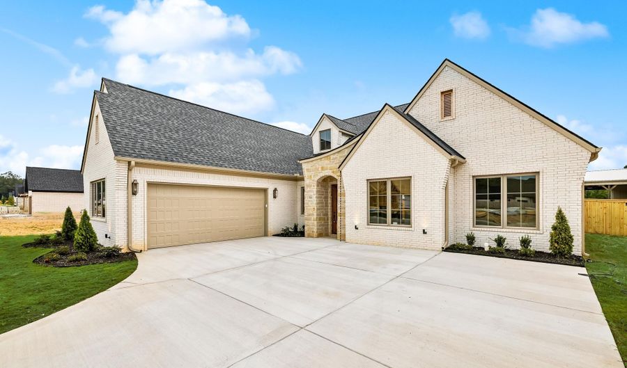 7018 Star Dust Ln, Benton, AR 72002 - 4 Beds, 3 Bath