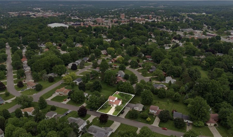 1031 Thomas Dr, Ashland, OH 44805 - 3 Beds, 3 Bath