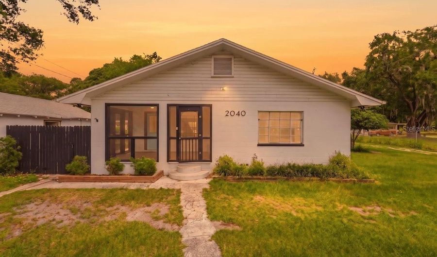 2040 OLD DIXIE Hwy, Auburndale, FL 33823 - 3 Beds, 2 Bath