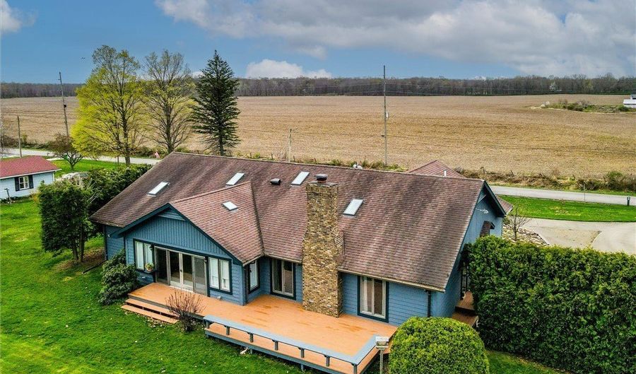 5901 Gibbs Rd, Andover, OH 44003 - 4 Beds, 3 Bath