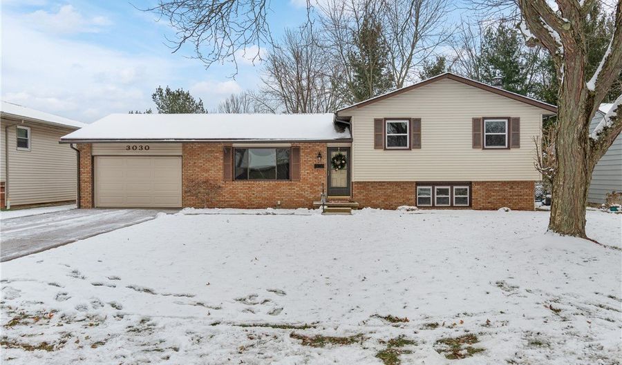 3030 Center Ave, Alliance, OH 44601 - 3 Beds, 2 Bath