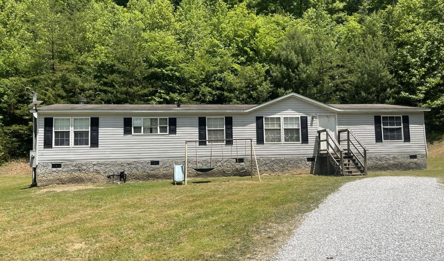 1510 Goodin Creek Rd, Barbourville, KY 40906 - 3 Beds, 2 Bath