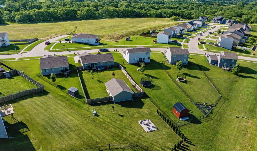 1636 25th Ave SW, Altoona, IA 50009 - 4 Beds, 3 Bath