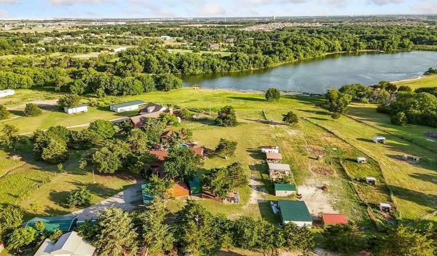9893 Slater Creek Rd, Anna, TX 75409 - 4 Beds, 3 Bath