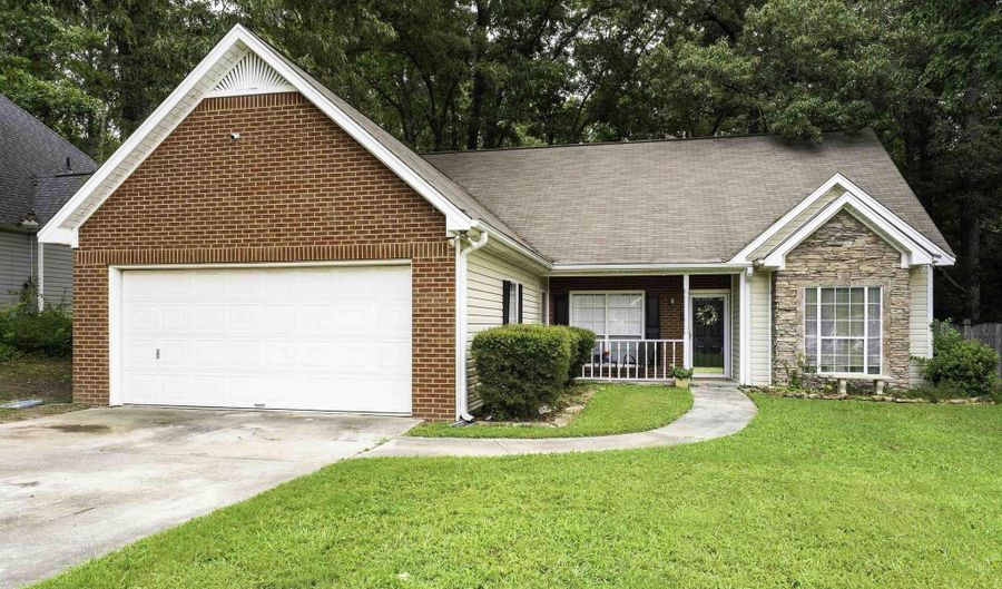 132 GREENFIELD Ln, Alabaster, AL 35007 - 3 Beds, 2 Bath