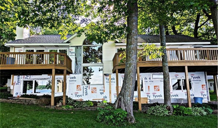 11274 Hoyer Ave NW, Annandale, MN 55302 - 5 Beds, 3 Bath