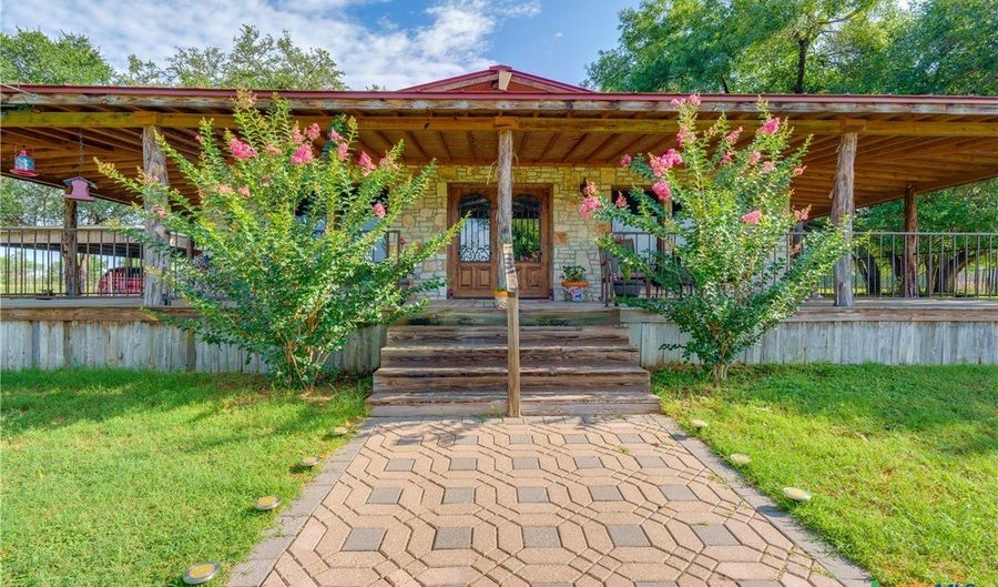 10745 Rosemar Ln, Adkins, TX 78101 - 3 Beds, 3 Bath