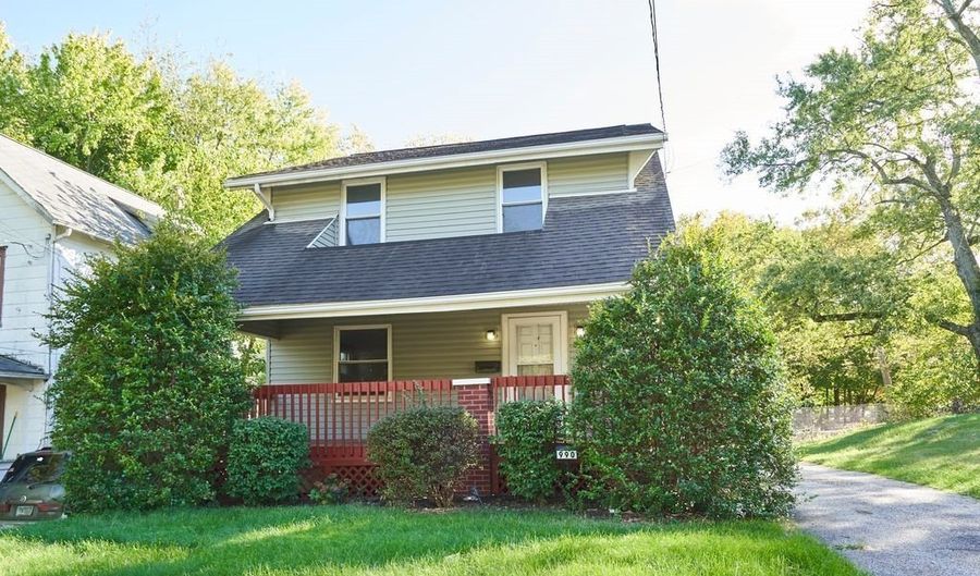990 Baird St, Akron, OH 44306 - 3 Beds, 1 Bath