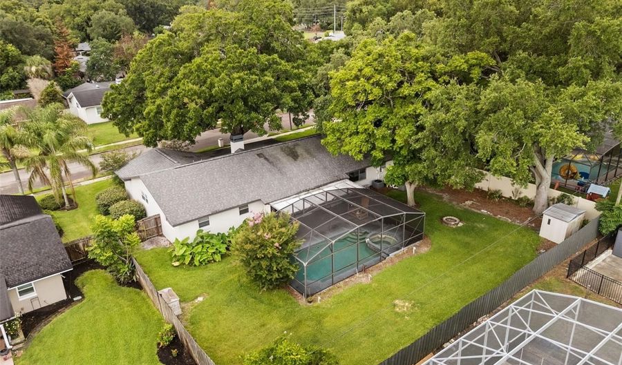 407 HERMITAGE Dr, Altamonte Springs, FL 32701 - 4 Beds, 2 Bath