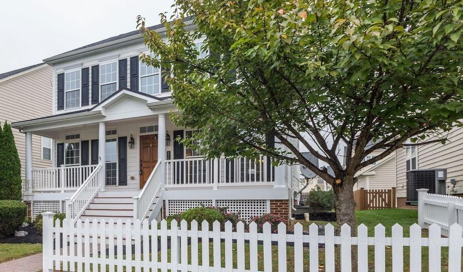 2705 MAE WADE Ave, Adamstown, MD 21710 - 4 Beds, 3 Bath