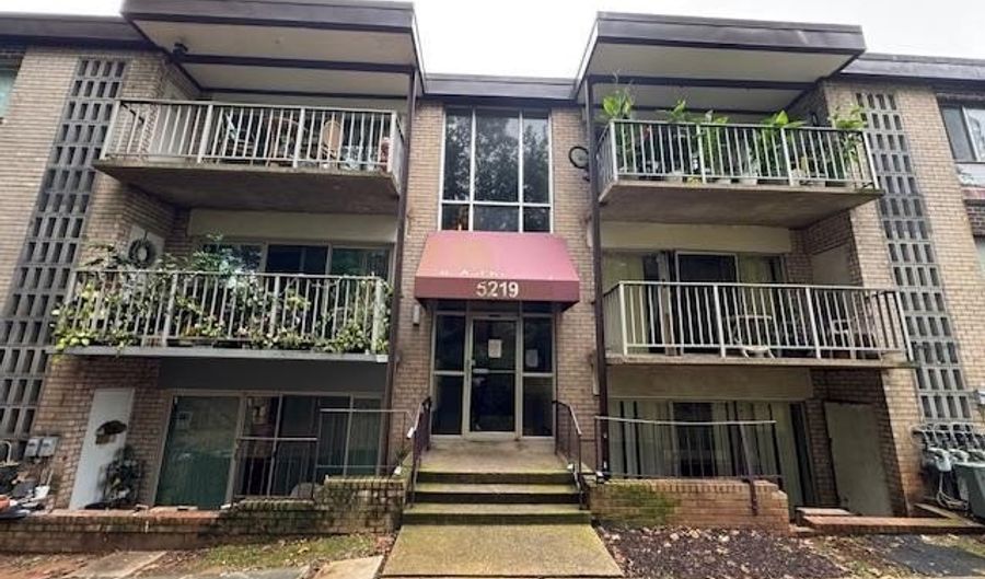 5219 NEWTON St #T-3, Bladensburg, MD 20710 - 2 Beds, 1 Bath