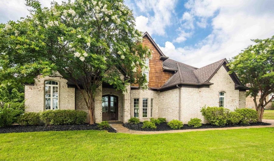 95 MEADOW RIDGE Dr, Arlington, TN 38002 - 4 Beds, 3 Bath