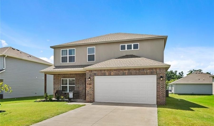 7107 Chestnut Hill Rd, Bentonville, AR 72713 - 5 Beds, 4 Bath