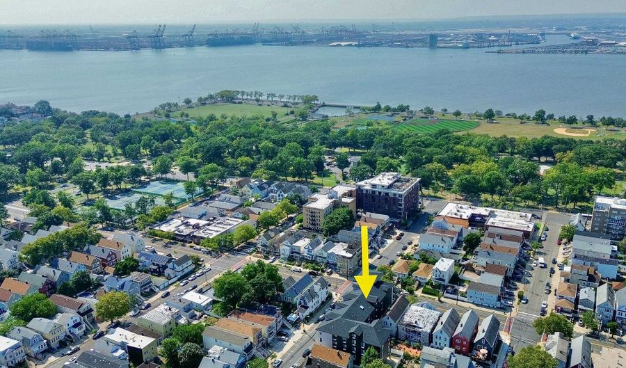 140 AVENUE B 302, Bayonne, NJ 07002 - 2 Beds, 2 Bath