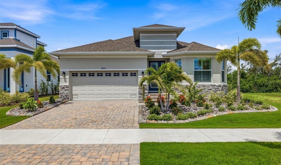 1065 SIGNET Dr, Apollo Beach, FL 33572 - 4 Beds, 3 Bath