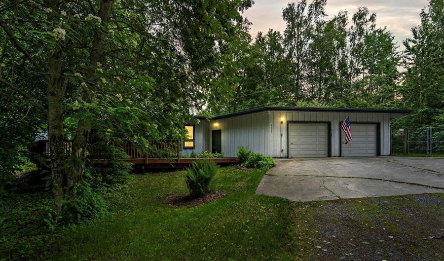 3809 Katmai Cir, Anchorage, AK 99517 - 3 Beds, 3 Bath