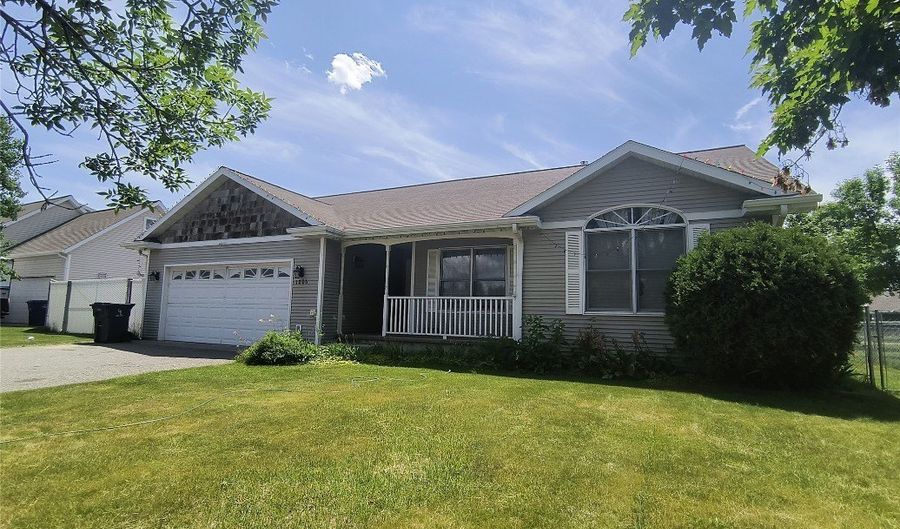 1006 E Missoula, Belgrade, MT 59714 - 5 Beds, 3 Bath