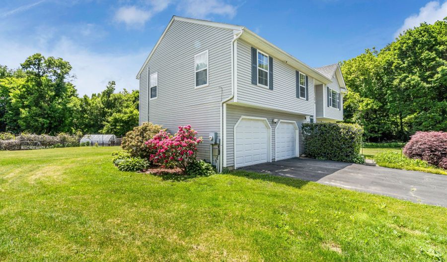 153 Westfield Ave, Ansonia, CT 06401 - 3 Beds, 2 Bath