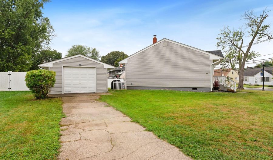5 TRINITY Pl, Barrington, NJ 08007 - 3 Beds, 2 Bath