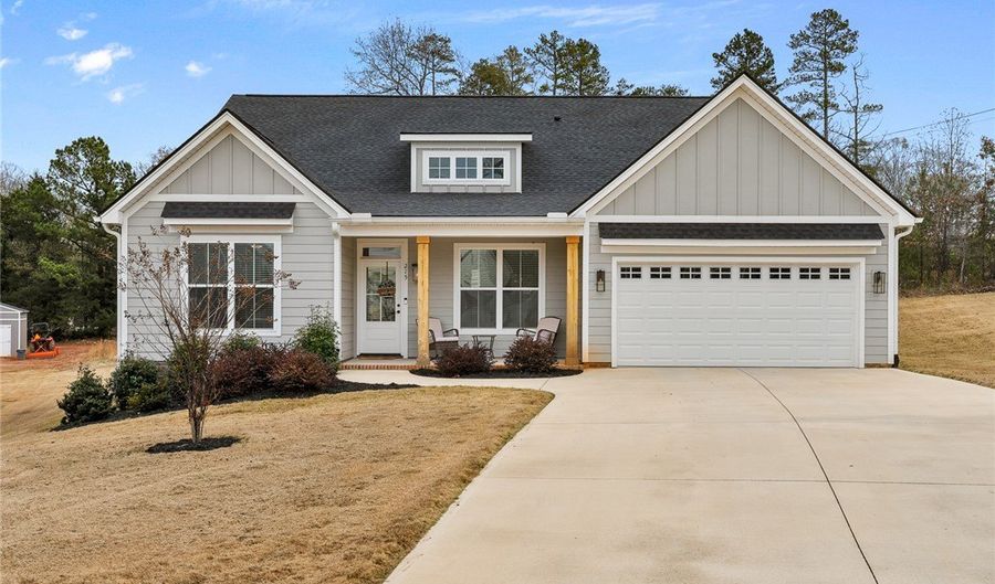 215 Timothy Ct, Anderson, SC 29621 - 4 Beds, 2 Bath