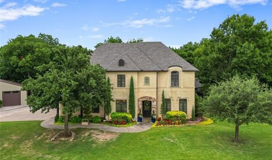 87 Tuscan Rd, Ardmore, OK 73401 - 5 Beds, 4 Bath