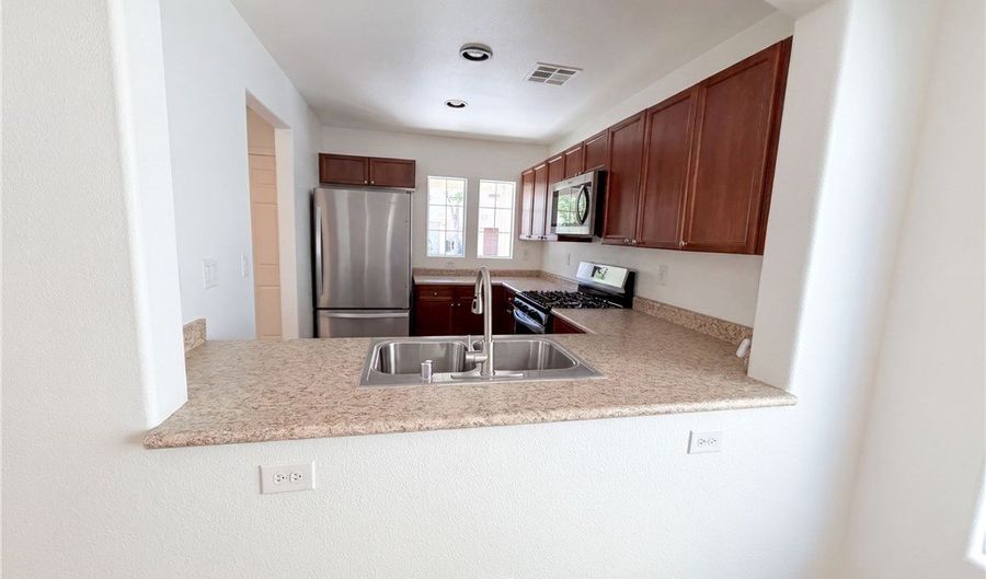 7660 Calico Fields St, Las Vegas, NV 89149 - 3 Beds, 3 Bath