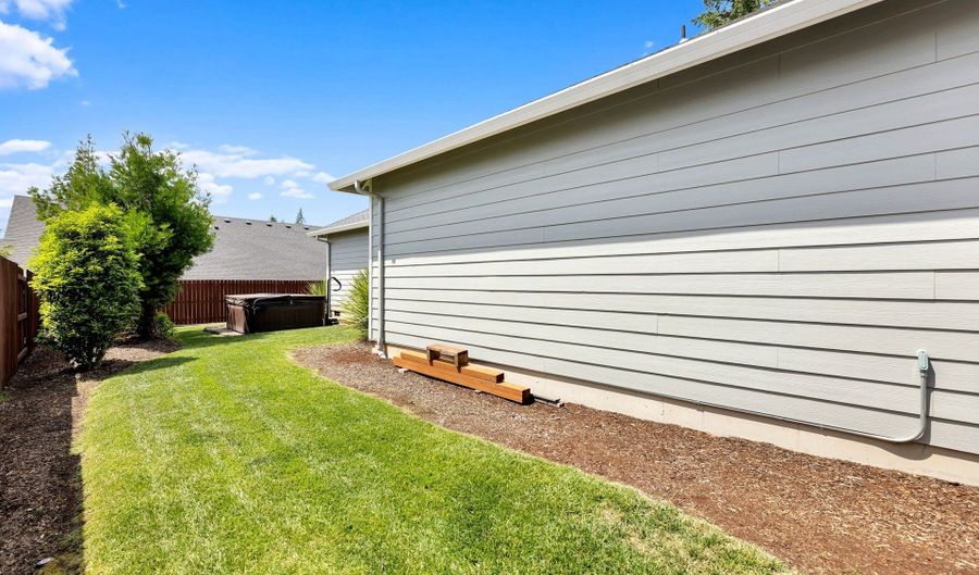 2918 NE 4TH Ave, Battle Ground, WA 98604 - 3 Beds, 2 Bath