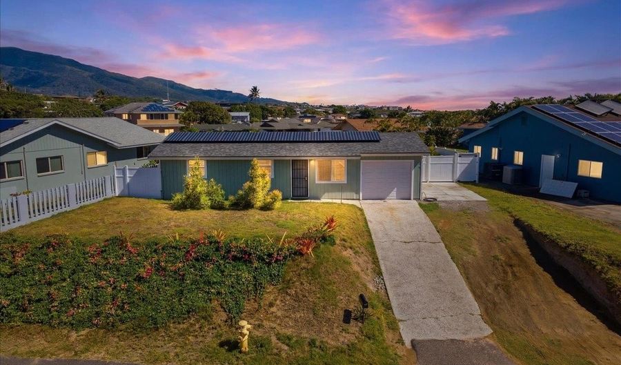 524 Kaao Cir, Kahului, HI 96732 - 3 Beds, 1 Bath