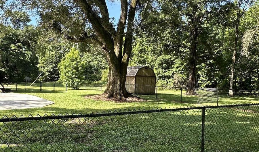 43701 Pine Grove Rd, Bay Minette, AL 36507 - 3 Beds, 3 Bath