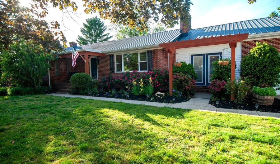 191 IRISH HILL Rd, Felton, DE 19943 - 3 Beds, 2 Bath