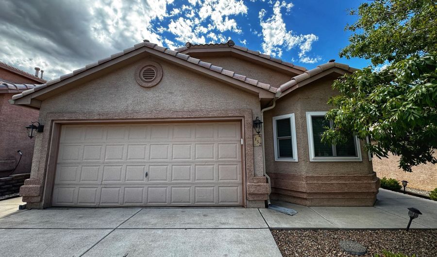 7152 Elk Creek Rd NE, Albuquerque, NM 87113 - 4 Beds, 2 Bath