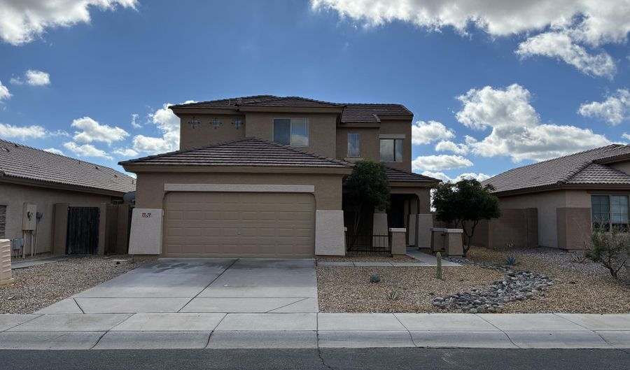 23751 W LA CANADA Blvd, Buckeye, AZ 85396 - 4 Beds, 3 Bath