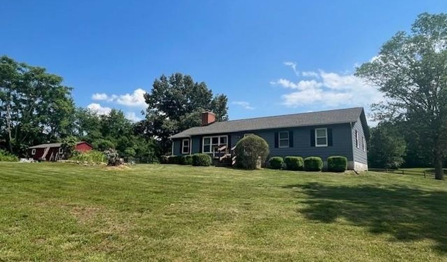 602 VIEWTOWN Rd, Amissville, VA 20106 - 3 Beds, 2 Bath