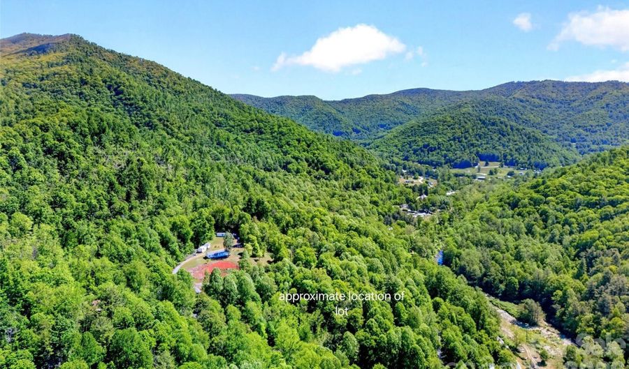 V/L Wolf Crossing, Bakersville, NC 28705 - 0 Beds, 0 Bath
