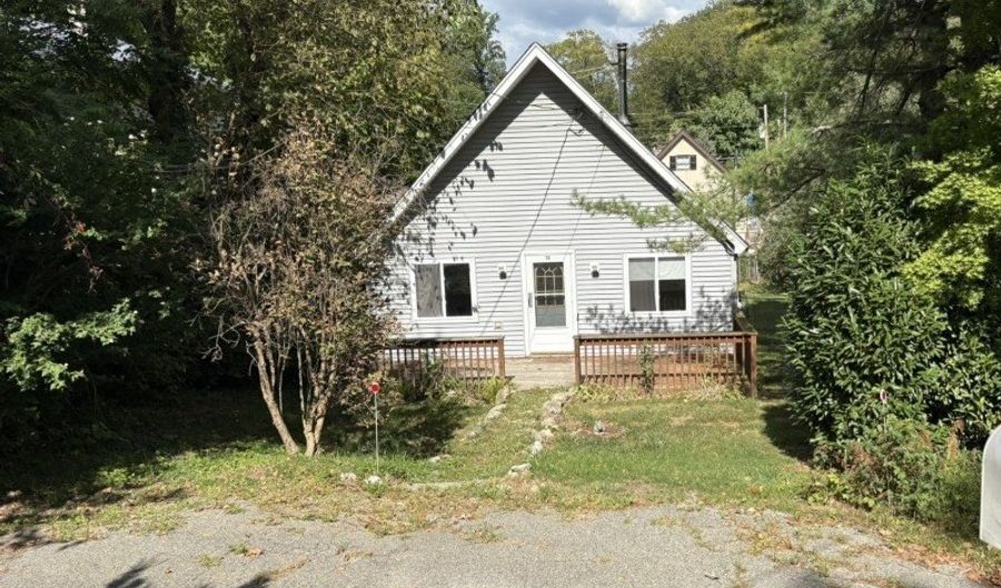 13 Dogwood Trl, Alloway, NJ 07462 - 2 Beds, 1 Bath