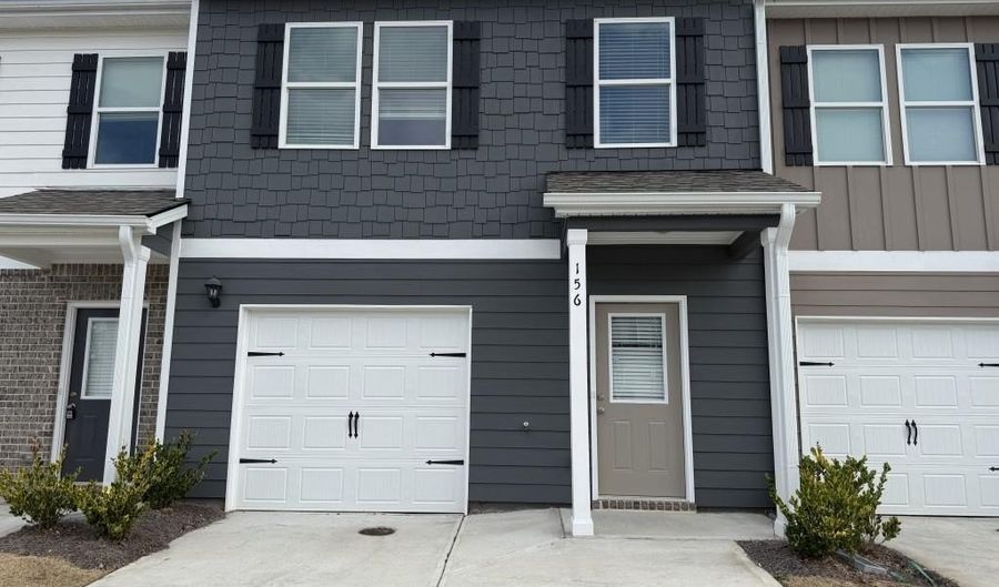 156 Village Green Dr, Adairsville, GA 30103 - 3 Beds, 3 Bath