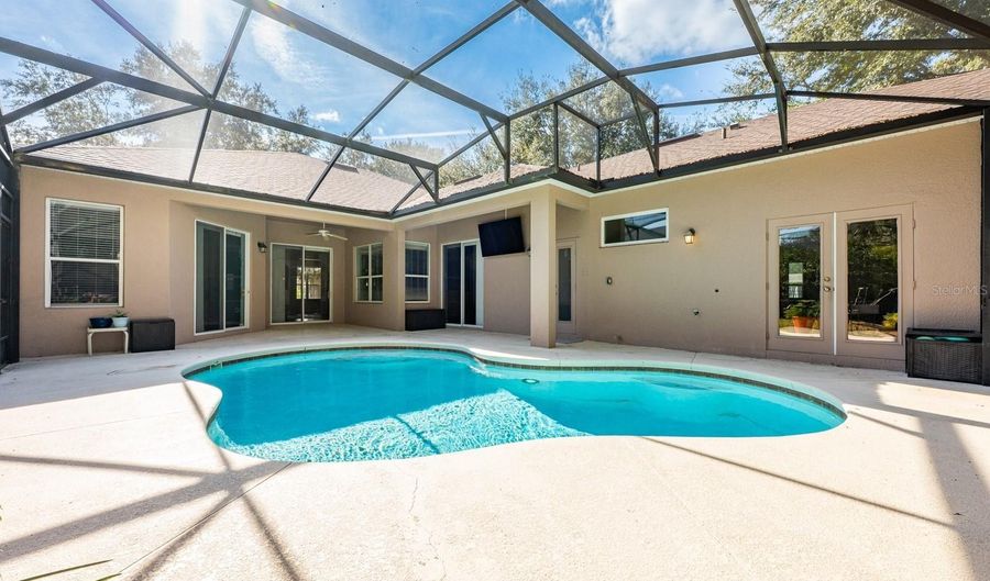 897 GULF LAND Dr, Apopka, FL 32712 - 4 Beds, 3 Bath