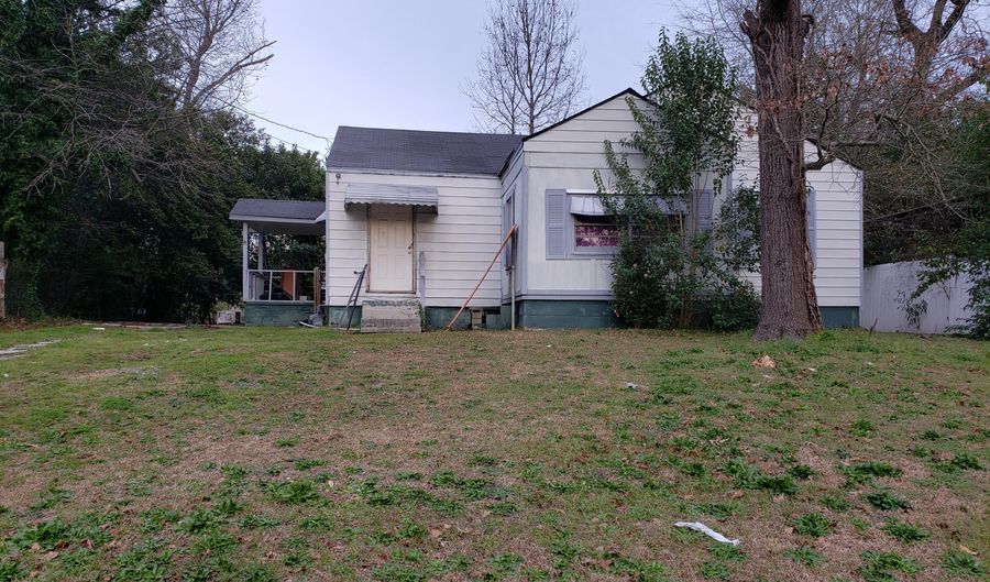 987 Perdue St, Macon, GA 31206 - 3 Beds, 1 Bath