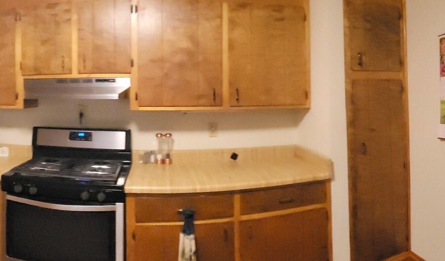 207 Smoak St, Bamberg, SC 29003 - 3 Beds, 2 Bath