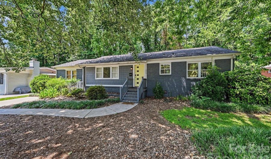 1027 Dresden Dr W, Charlotte, NC 28205 - 3 Beds, 2 Bath