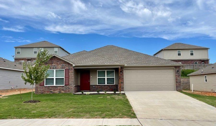 7108 SW Chestnut Hill Rd, Bentonville, AR 72713 - 4 Beds, 2 Bath