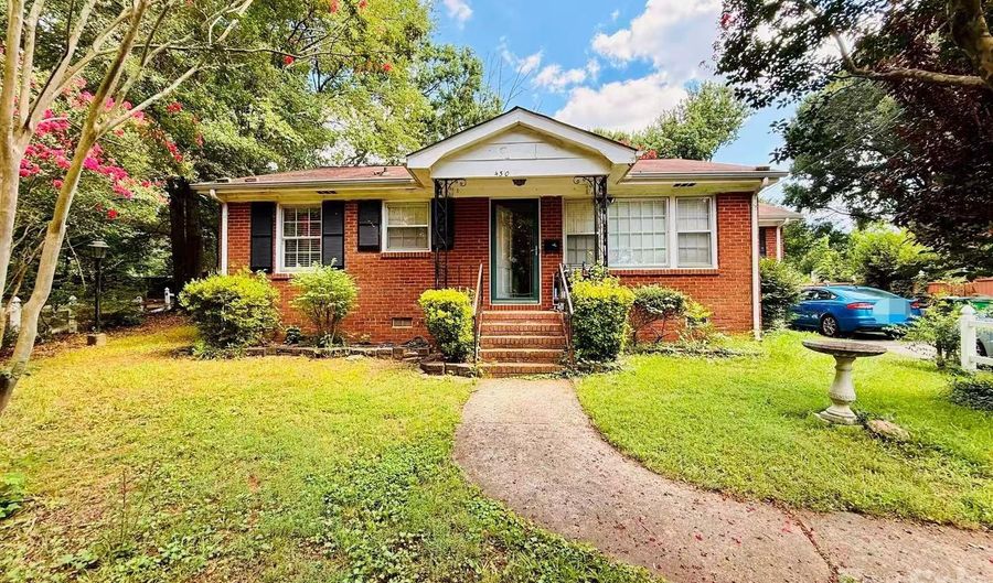 4310 Gillespie Ct, Charlotte, NC 28205 - 3 Beds, 1 Bath