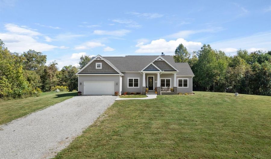 620 Russell Lewis Rd, Blue Creek, OH 45616 - 4 Beds, 3 Bath