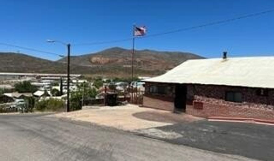 710 Pittsburg Ave, Bisbee, AZ 85603 - 4 Beds, 2 Bath