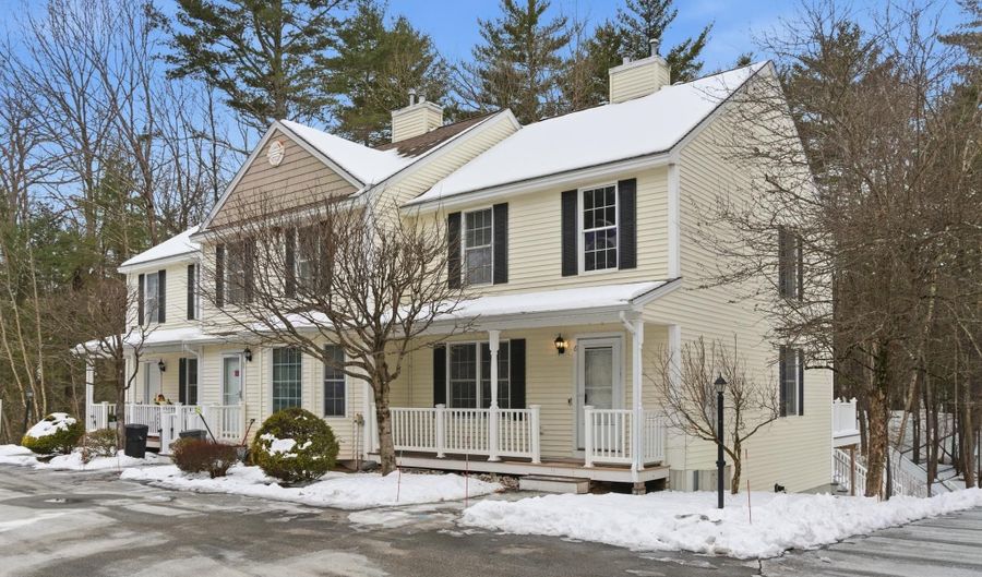 6 Mulberry Ln, Amherst, NH 03031 - 3 Beds, 2 Bath