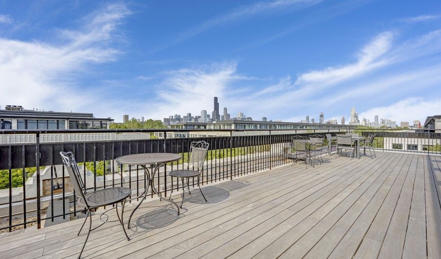 1111 W 15TH St 224, Chicago, IL 60608 - 2 Beds, 2 Bath