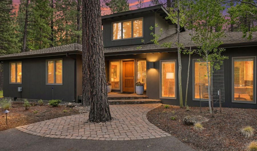 70305 Arvensis Gm 348, Black Butte Ranch, OR 97759 - 4 Beds, 3 Bath