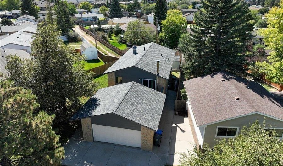 364 BOCAGE Dr, Cheyenne, WY 82009 - 4 Beds, 2 Bath